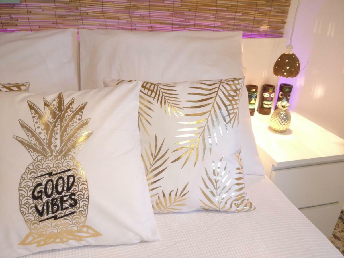 Wonder Rooms Nerja Guest House Exterior photo